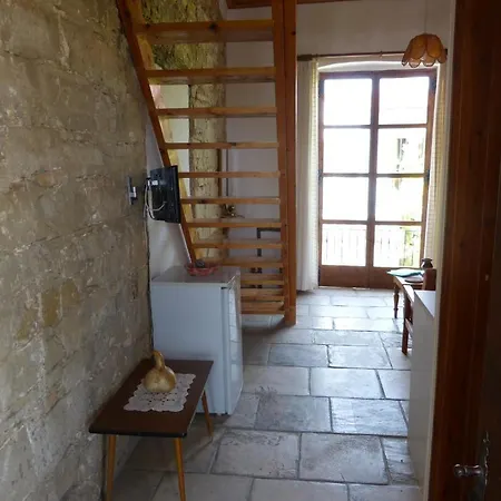 בית כפרי Nicolas And Maria's Cottages