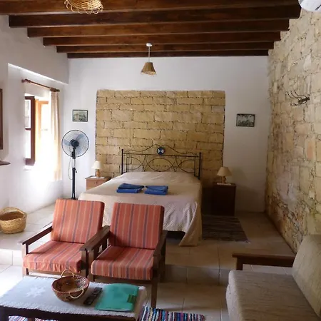 בית כפרי Nicolas And Maria's Cottages *